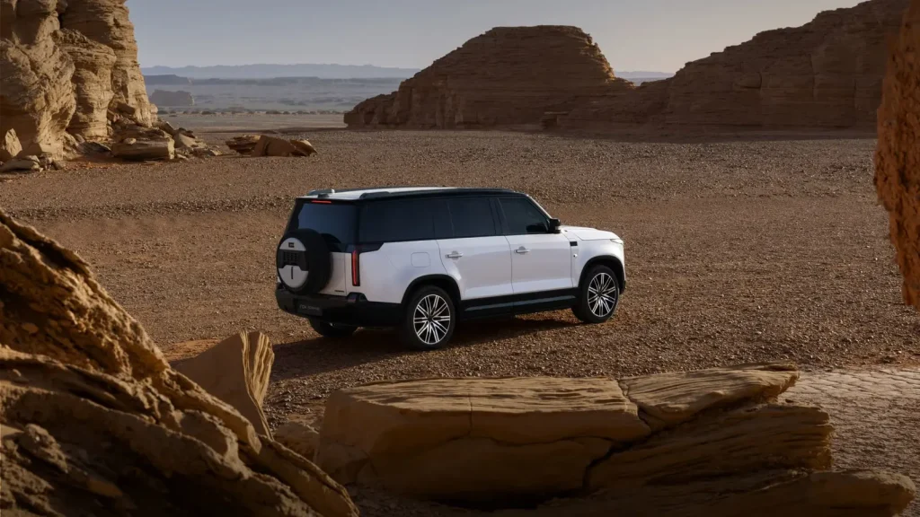 Long-Travel Air Suspension with DCC