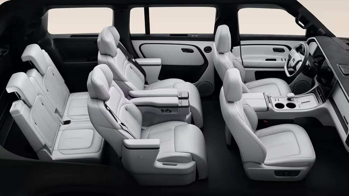 rox adamas interior jade white — EvExperts Dubai
