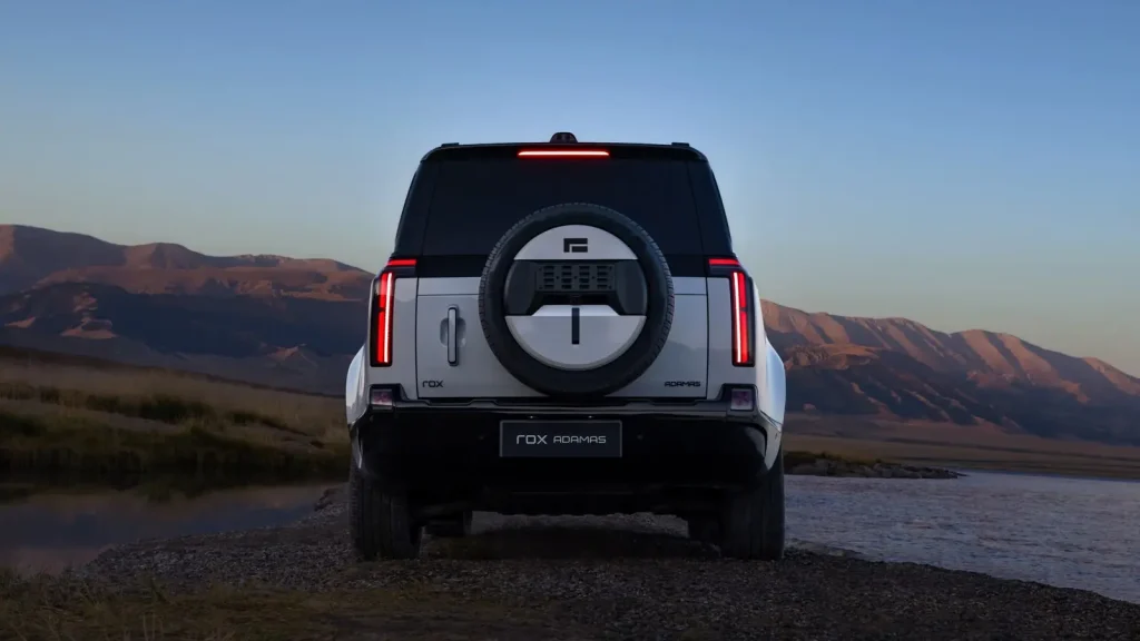 Rugged, Boxy Body