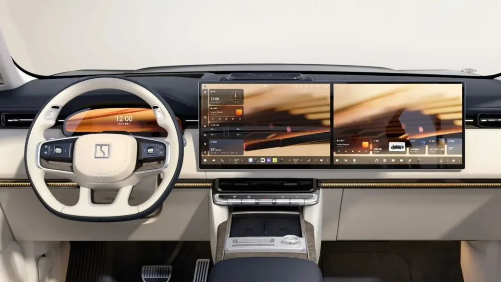Dual 16-Inch 3.5K Displays